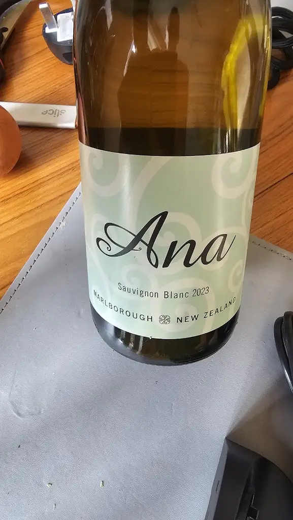 P Dobson_The Whitehall Restaurant & Bar_City and Borough of Leeds_review