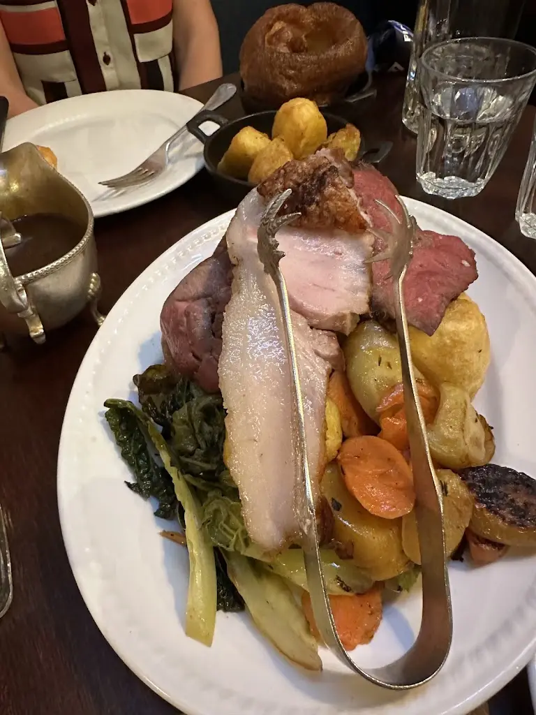 Dave Donahue_Blacklock Soho_City of London_review