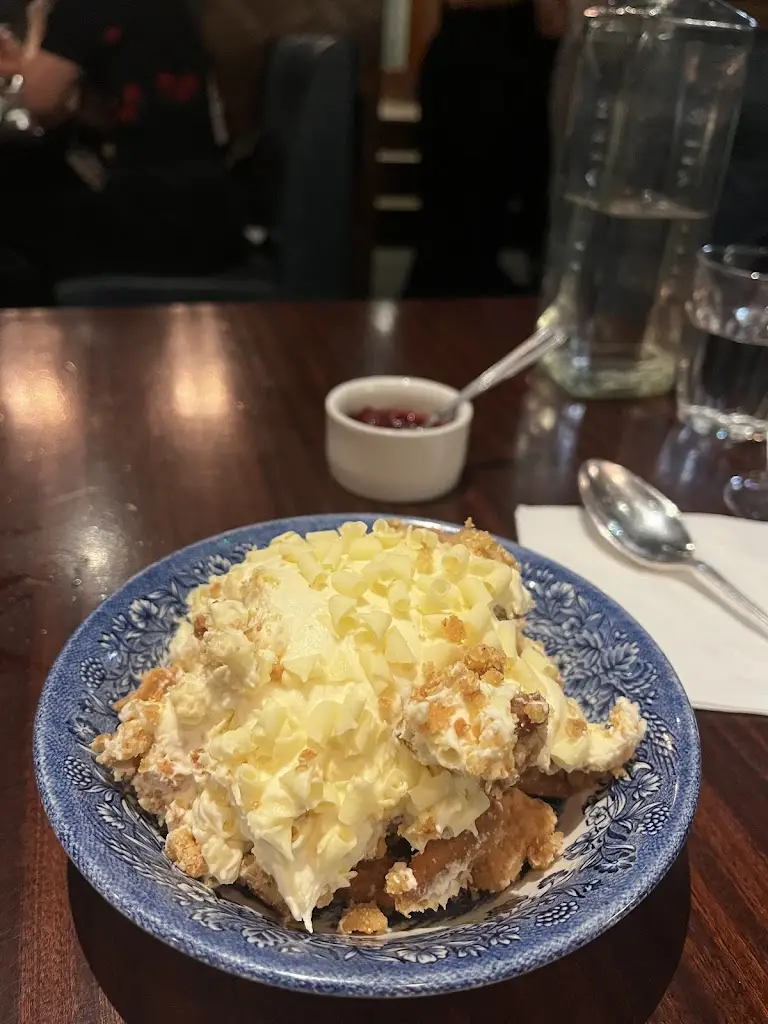 Zinc Tan_Blacklock City_City of London_review