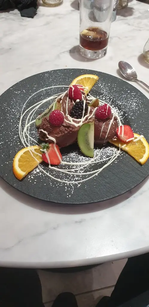 Menü_Valentinos Scissett_Clayton West_Bild_6