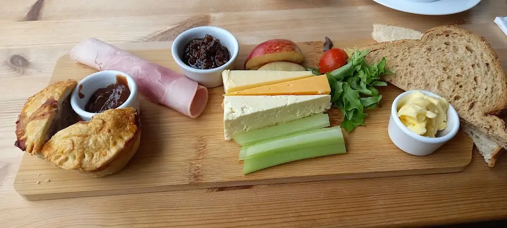 Heather Brooks_Wendy's Kitchen_Clayton West_review