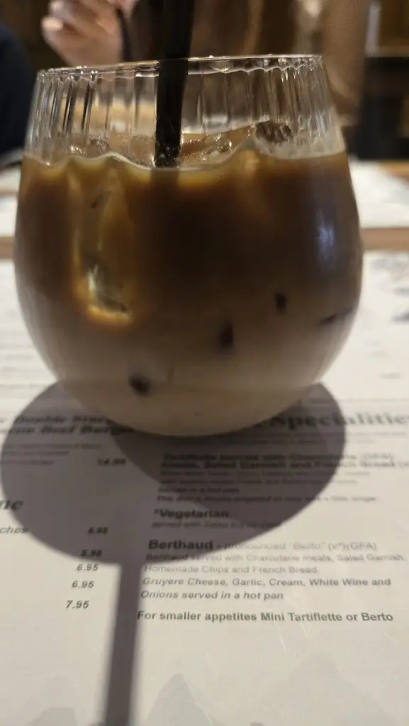 Jeanette Harrington_The Grange_Asfordby_recensione