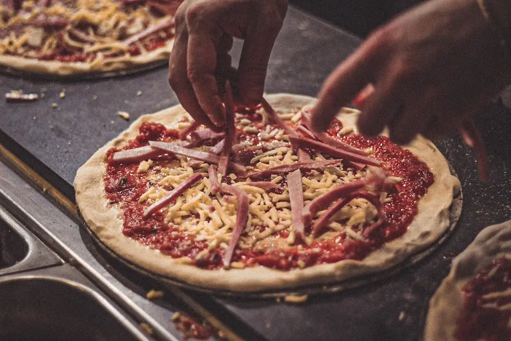 Francesco’s In Clayton_Clayton le Moors_slider_image_3