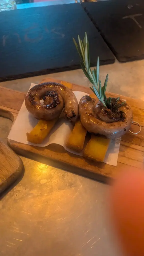 Keelan Lacey_Tappino's_Cleckheaton_review