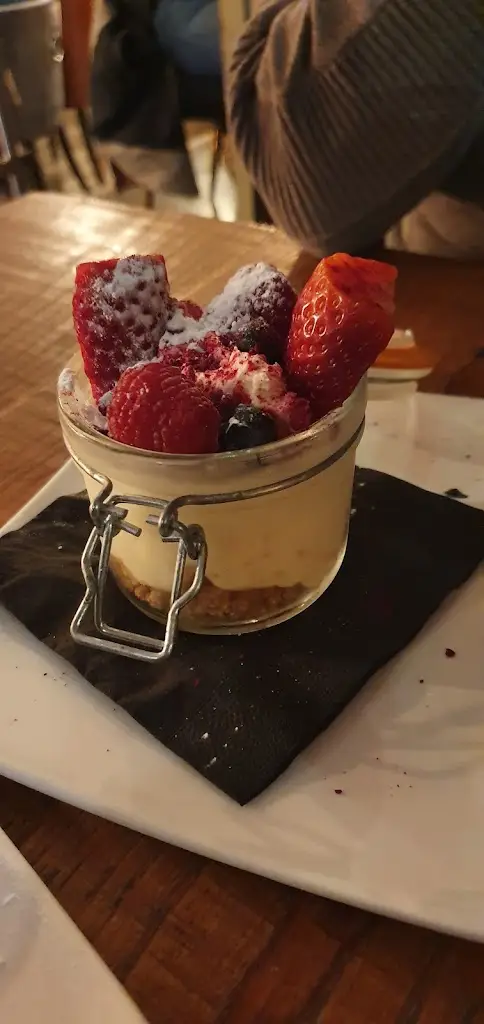 Menu_George‘s Bistro & Bar_Cleckheaton_image_8