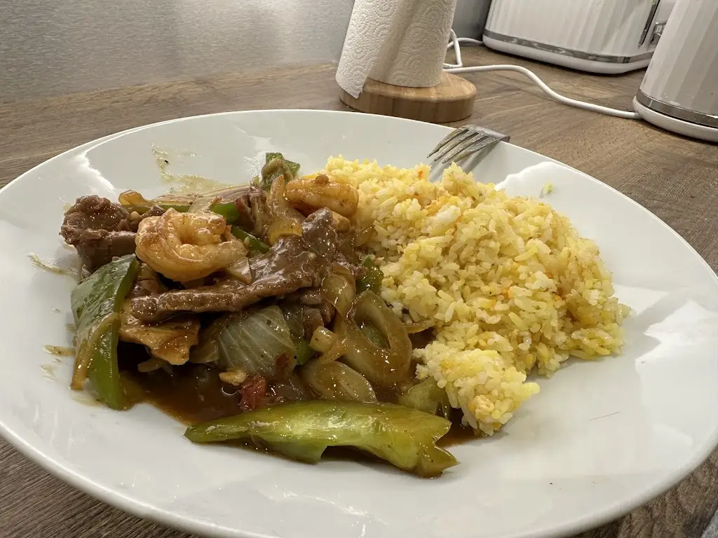 Richard Dale_Dynasty_Cleckheaton_review