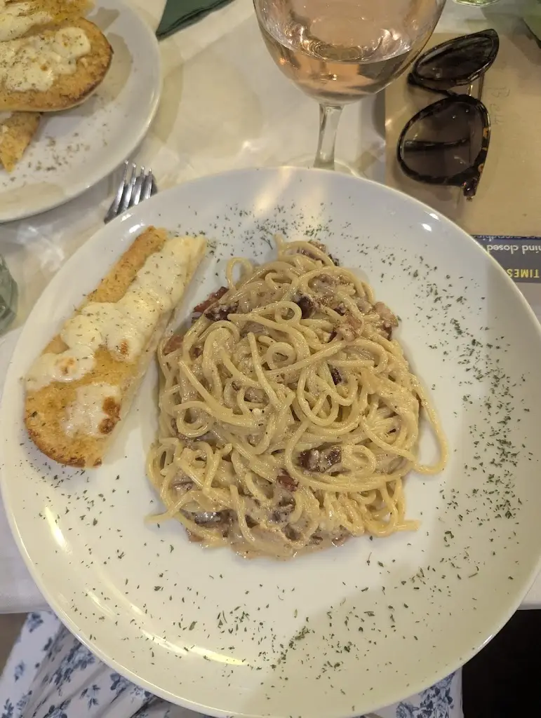 beth J_La Campania_Arundel_review