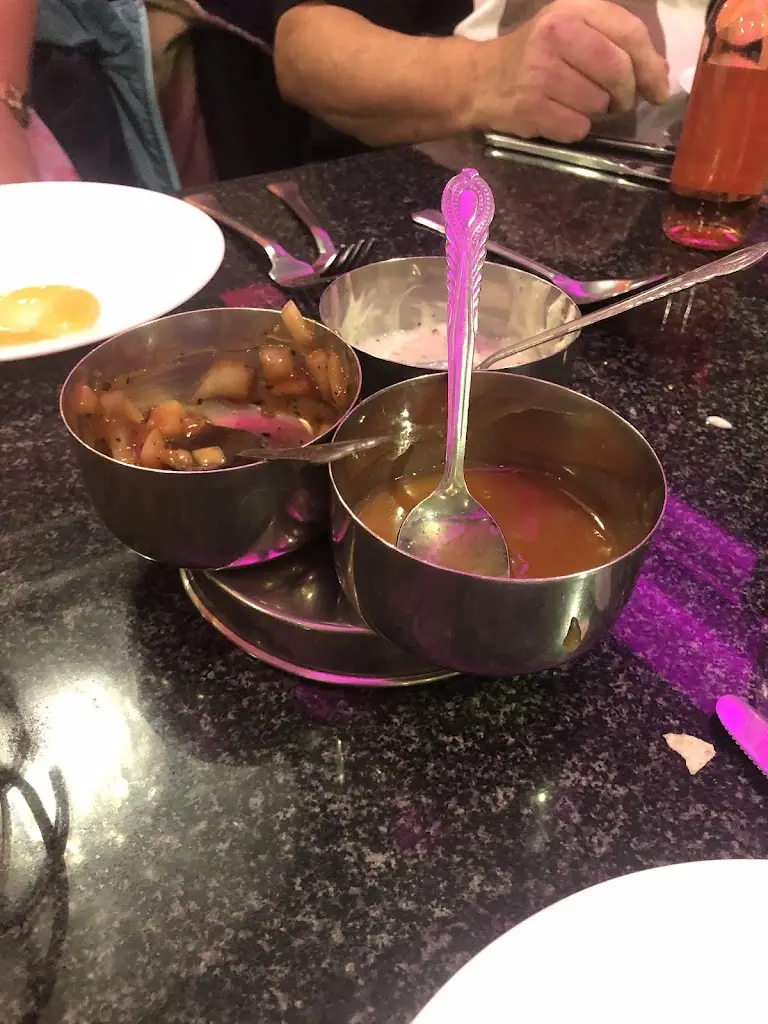 Kirstie Sunderland_Eastern Spice_Cleckheaton_review