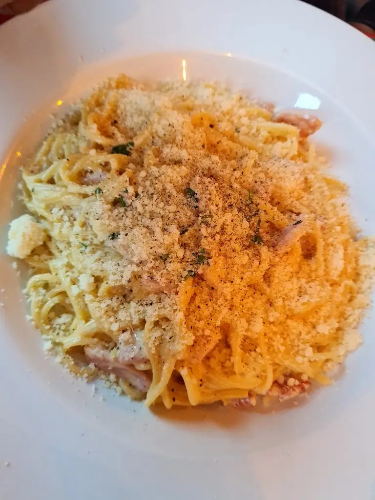 Leanne Mae_Casa Luli_Cleckheaton_recensione