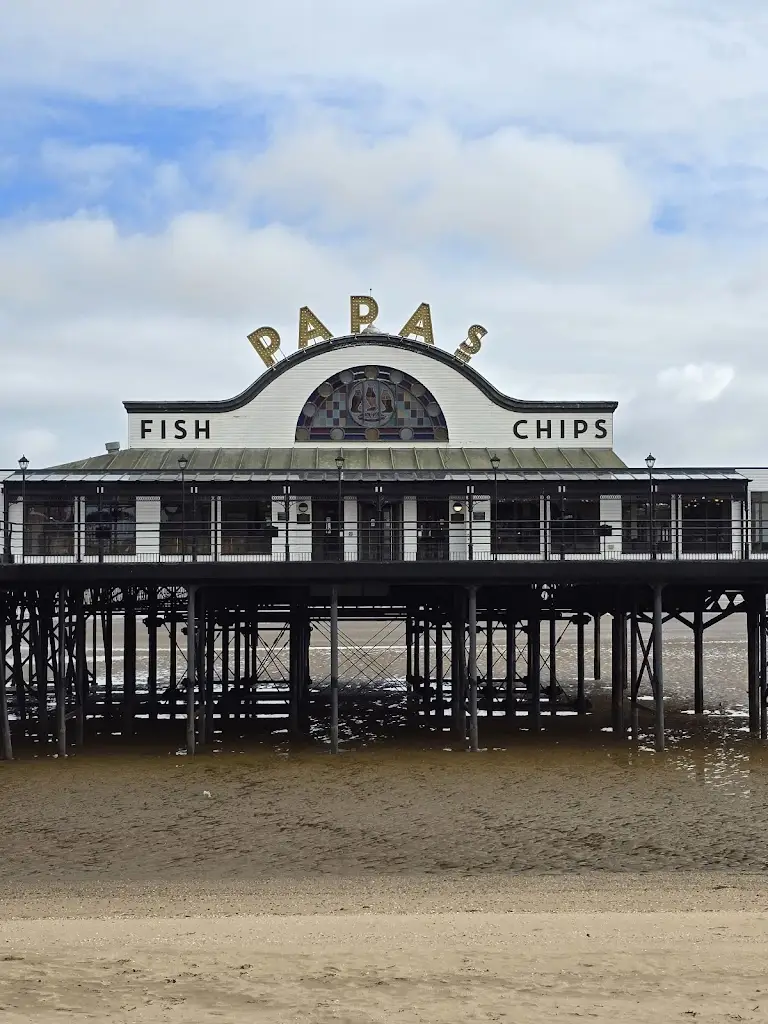 Papas Fish & Chips - Cleethorpes Pier restaurant in Cleethorpes