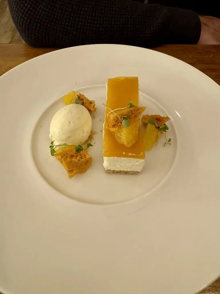 Michael Carter_The Parsons Table_Arundel_review