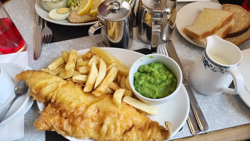 Lynsey B_Steels Corner House Restaurant_Cleethorpes_review