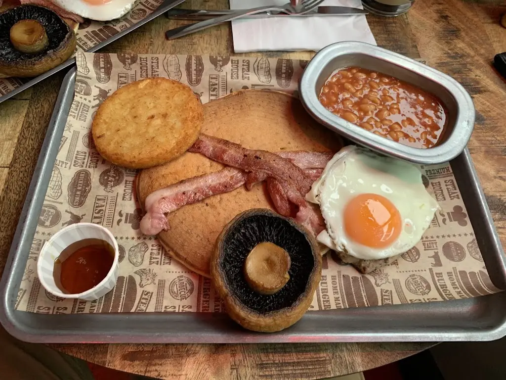 Menu_Liquor & Loaded_Clenchwarton_image_7