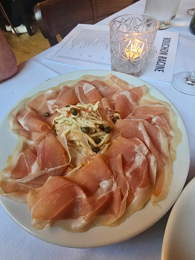 S Lee_Bouchon Racine_Clerkenwell_review