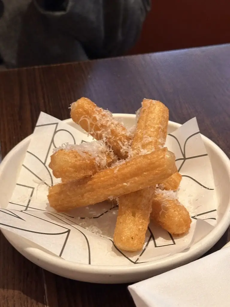 Junghoon seo_Luca_Clerkenwell_review