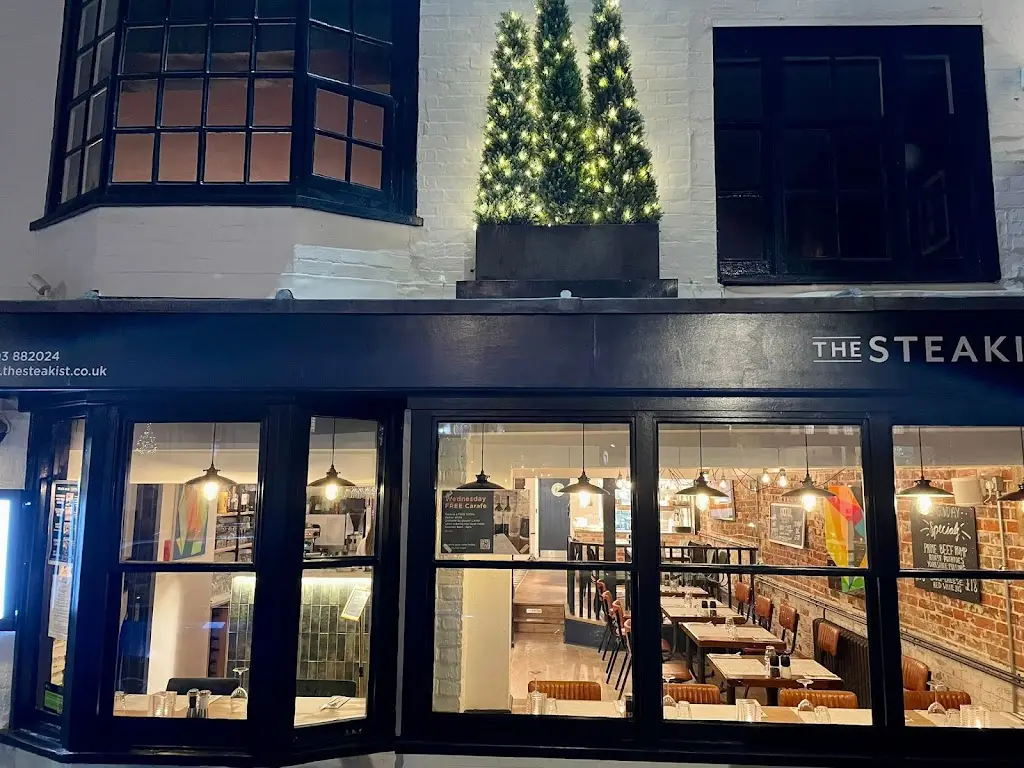 The Steakist Bistro & Grill_Arundel_slider_image_1