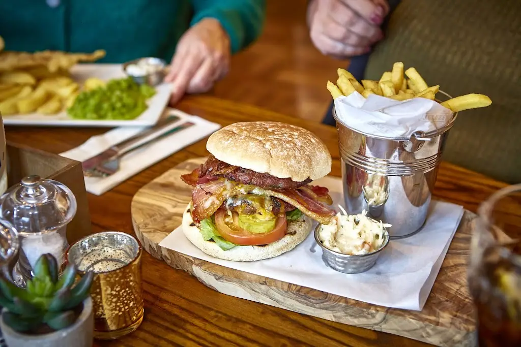 Halfway House_Clayton-le-Woods_slider_image_2