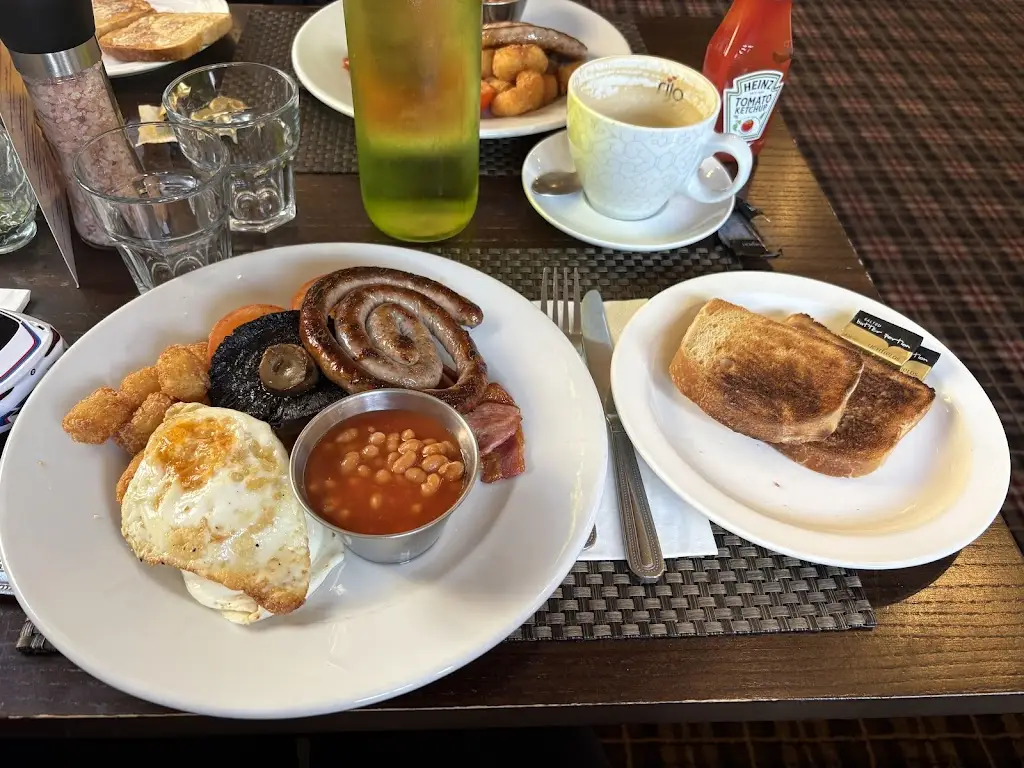 Kelby Jackson_Ley Inn_Clayton-le-Woods_review