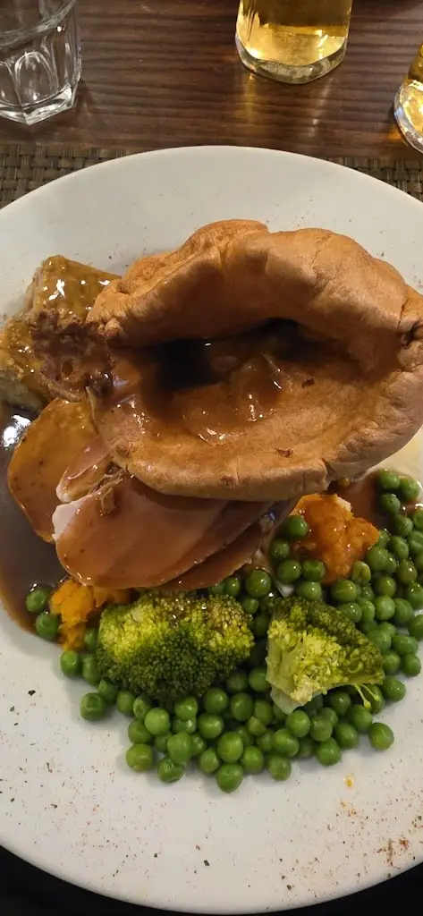 KRYSTIAN TUNSKI_Ley Inn_Clayton-le-Woods_review