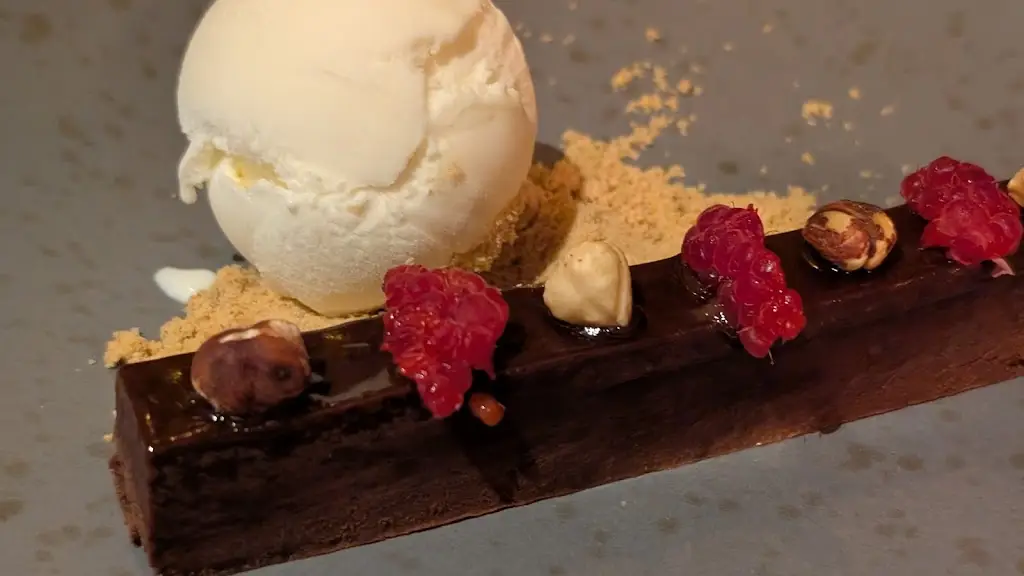 Elliot's Bistro_Clayton-le-Woods_slider_image_2