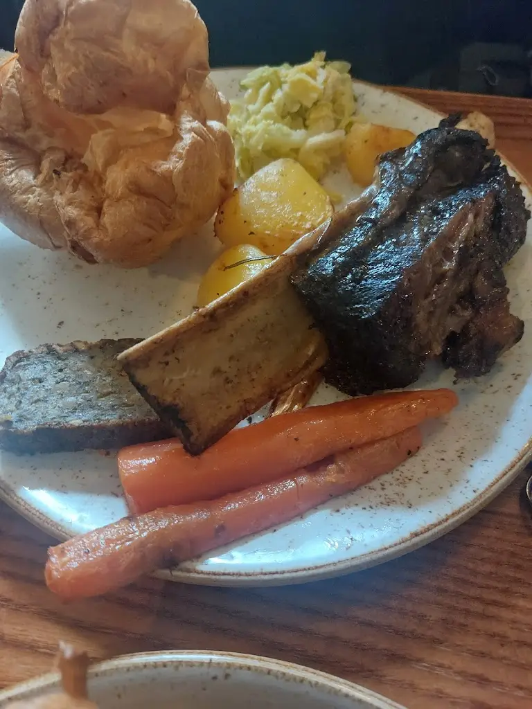 Beverly Dobson_Malthouse Farm Pub_Clayton-le-Woods_review