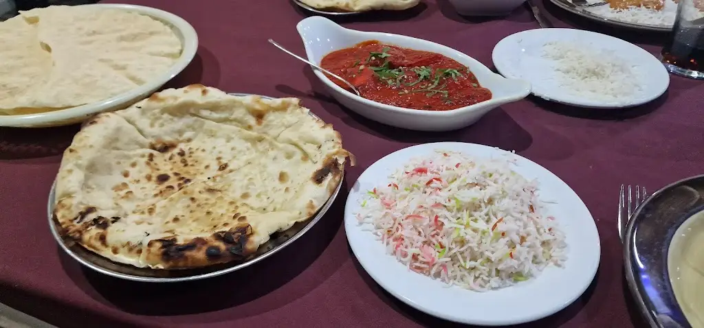 Gavin Wood_Bangla Spice Brasserie_Clayton-le-Woods_review