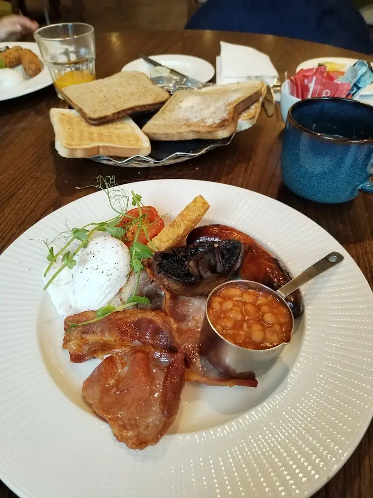 Allamby's Brasserie & Bar_Clayton-le-Woods_slider_image_2