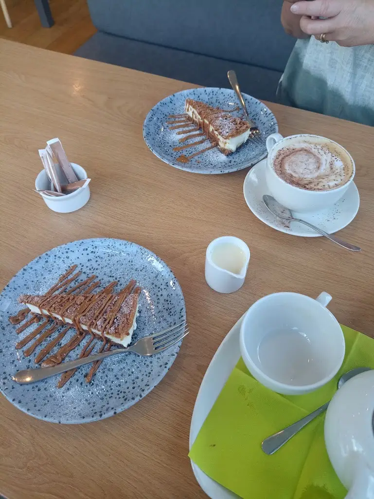 Menu_Whins Country Kitchen_Clayton-le-Woods_image_7