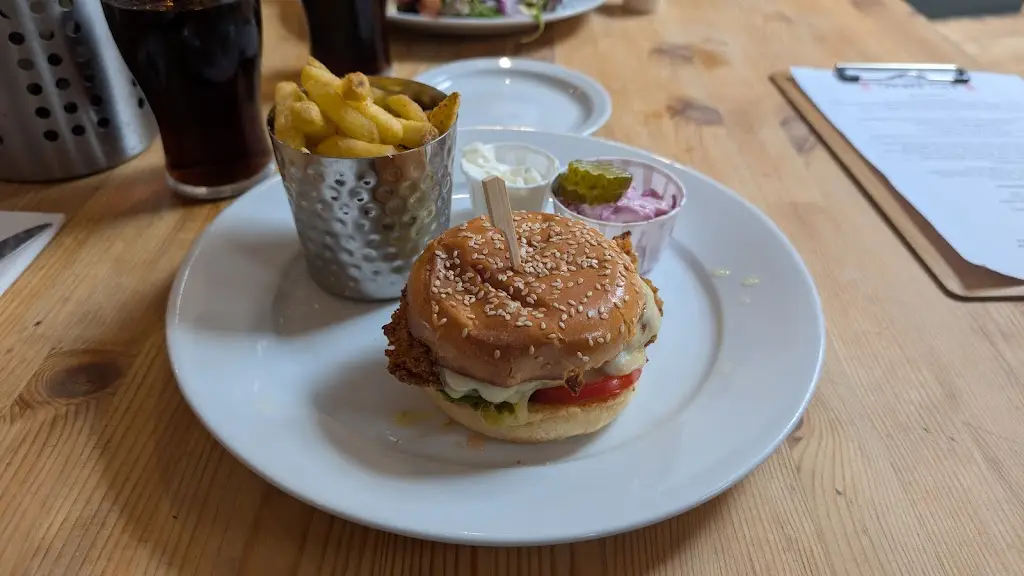 The Red Lion_Arundel_slider_image_3