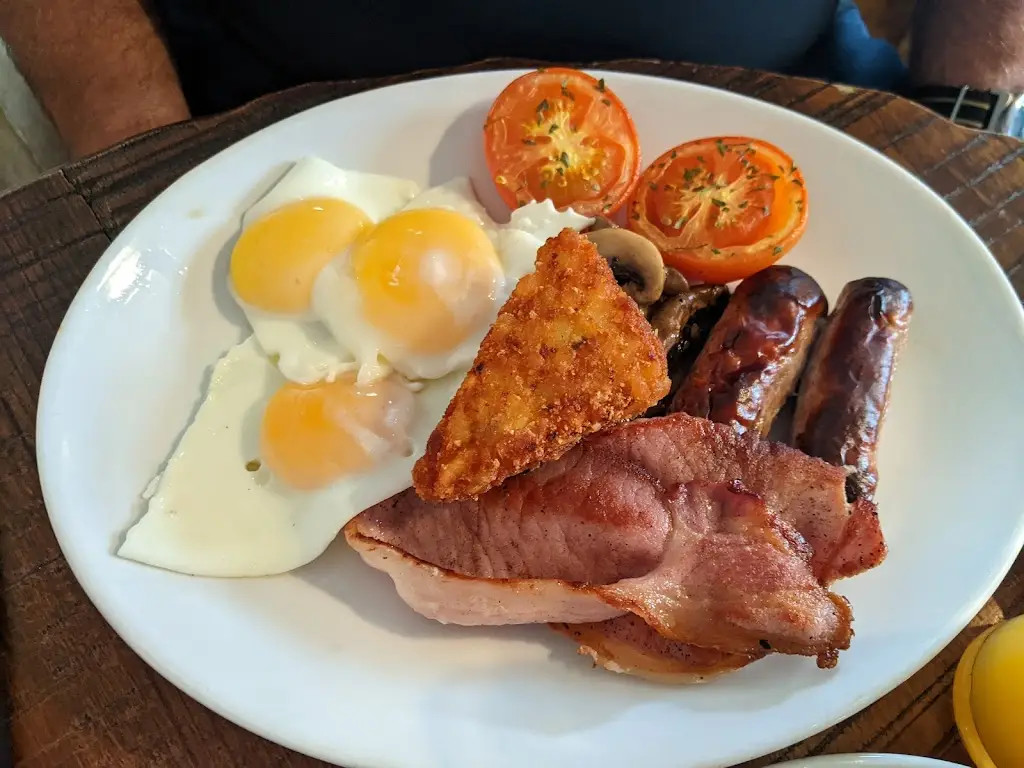 Menu_Six Bells_Cliffe_image_4