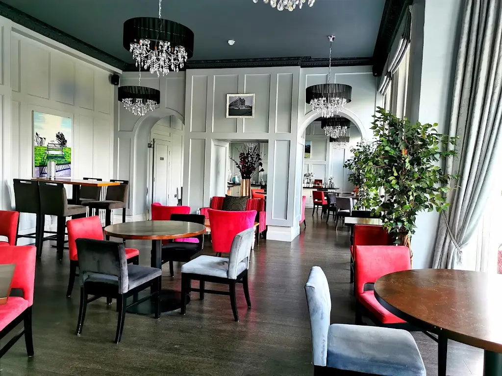 The Cliffe Lounge Bar & Kitchen restaurant in Cliffe