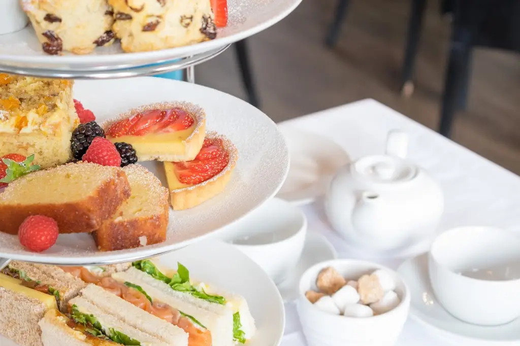 The Cliffe Lounge Bar & Kitchen_Cliffe_slider_image_2