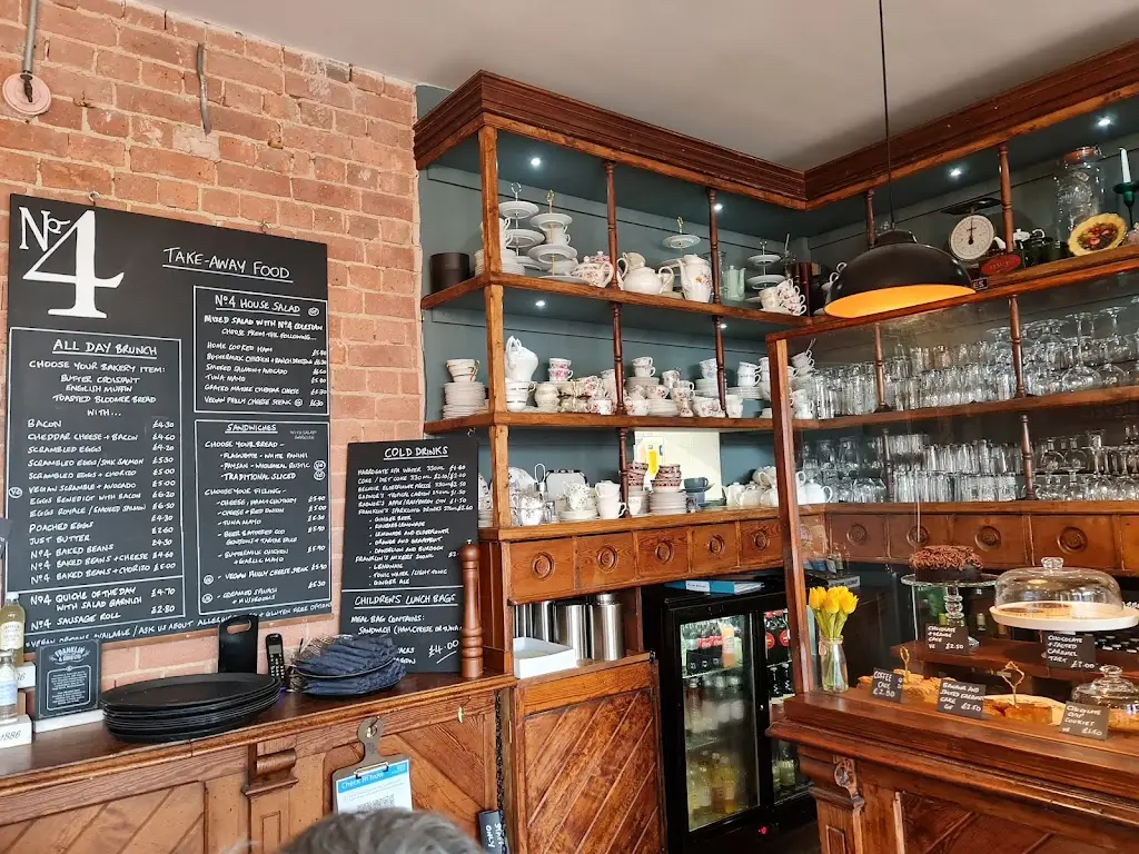 Menu_No.4 Licensed Coffee House_Clowne_image_2