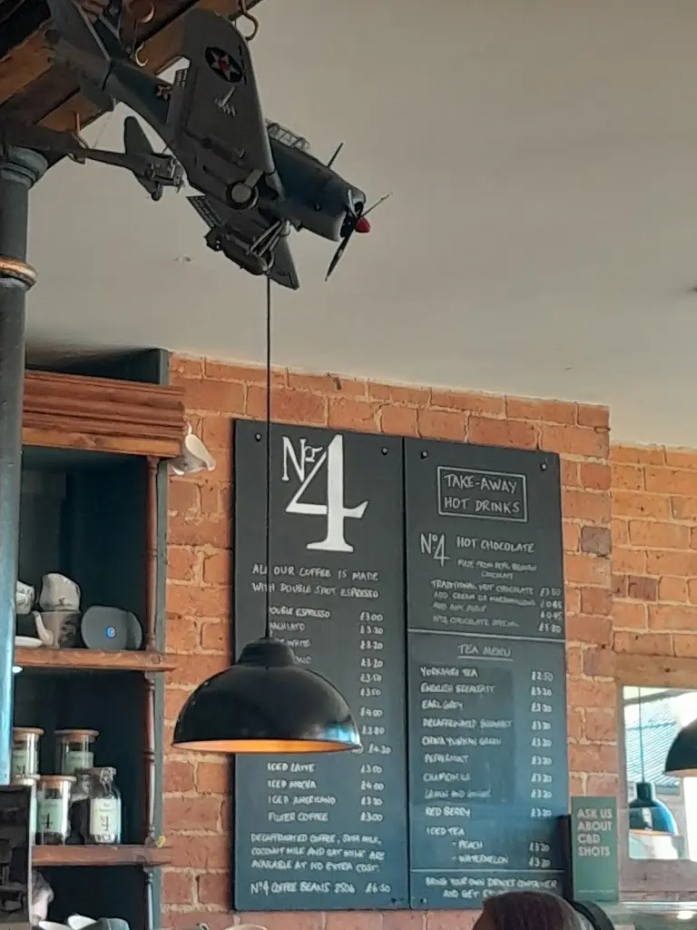 Menu_No.4 Licensed Coffee House_Clowne_image_3