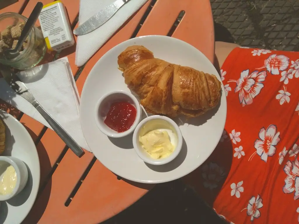 Menu_No.4 Licensed Coffee House_Clowne_image_7