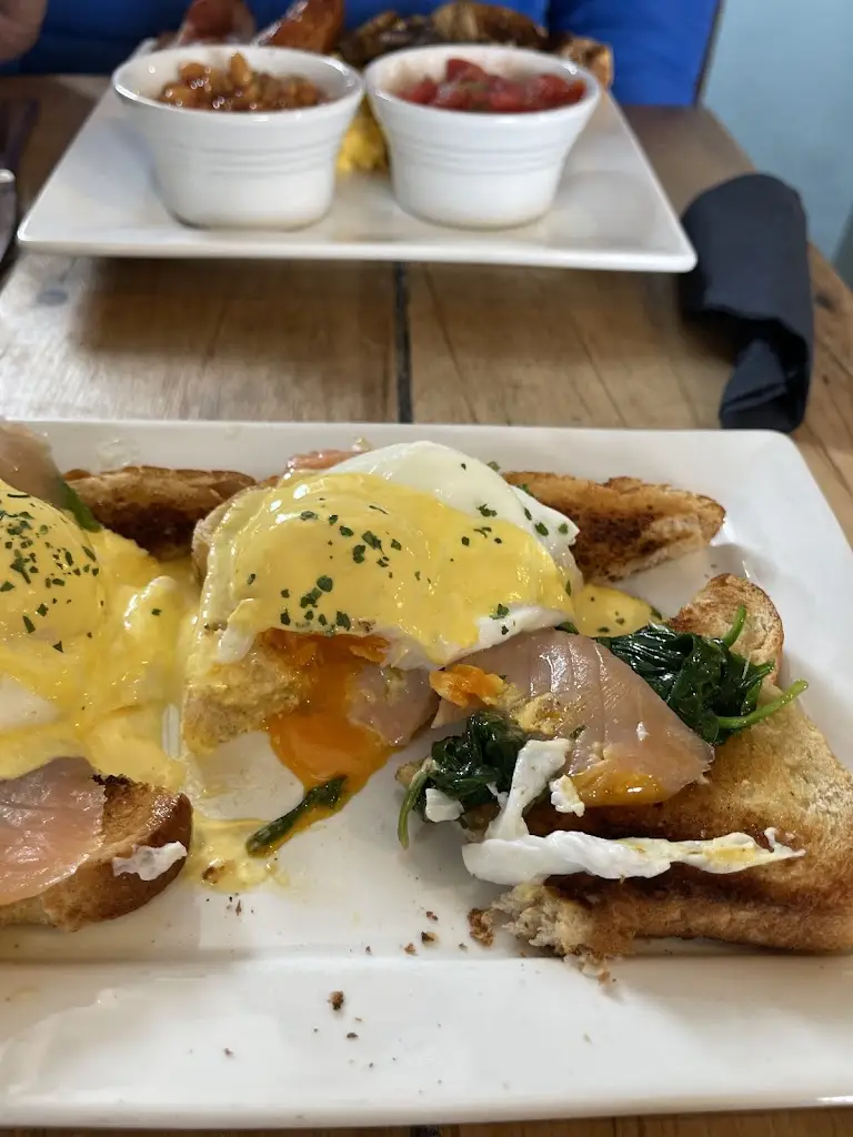 The Twinkle_No.4 Licensed Coffee House_Clowne_review