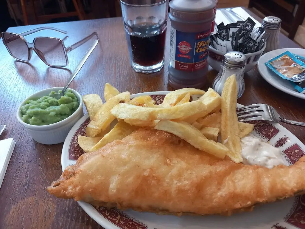 Menu_Geo's Fishbar_Clacton-on-Sea_image_5