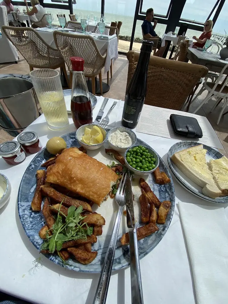 Jack Hobbs_Salts By The Sea_Clacton-on-Sea_review