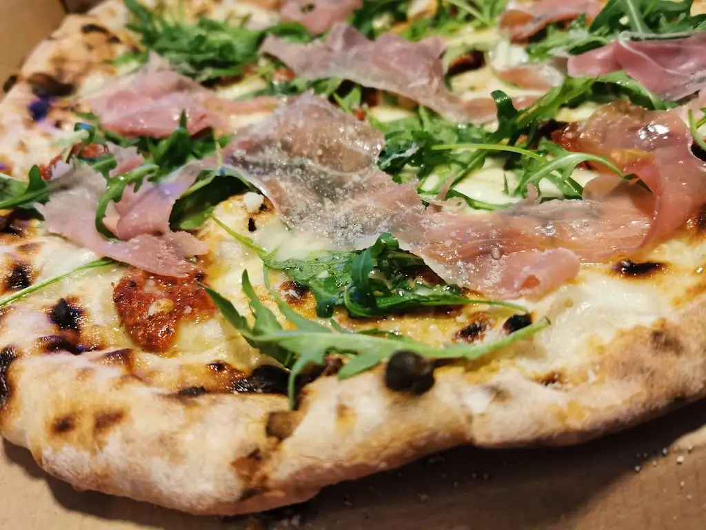 Menu_Faluso Pizzeria_Clacton-on-Sea_image_4