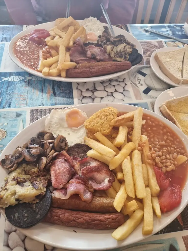 J Tay_Charlie's Diner_Clacton-on-Sea_review
