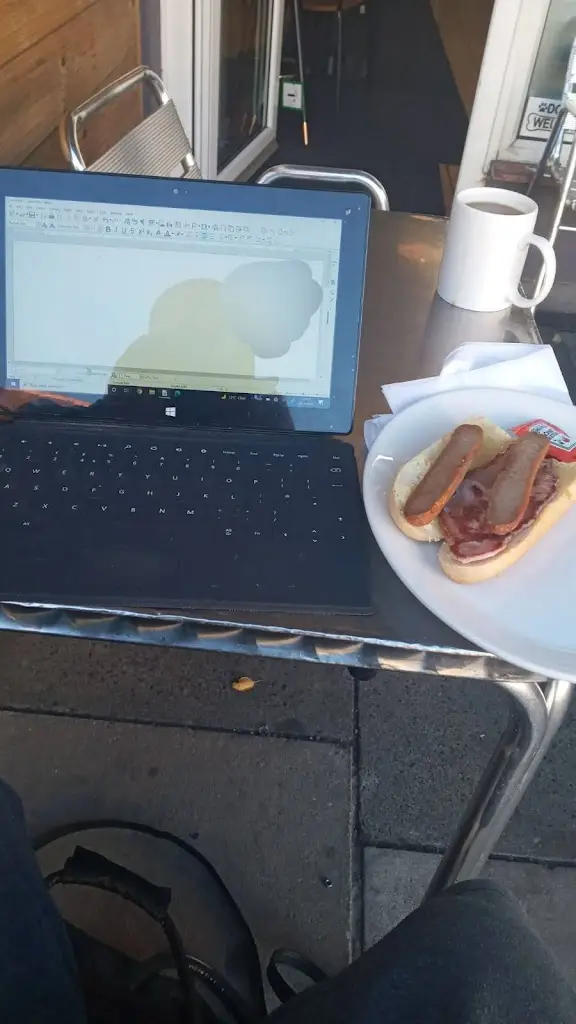 Alec H_Charlie's Diner_Clacton-on-Sea_review