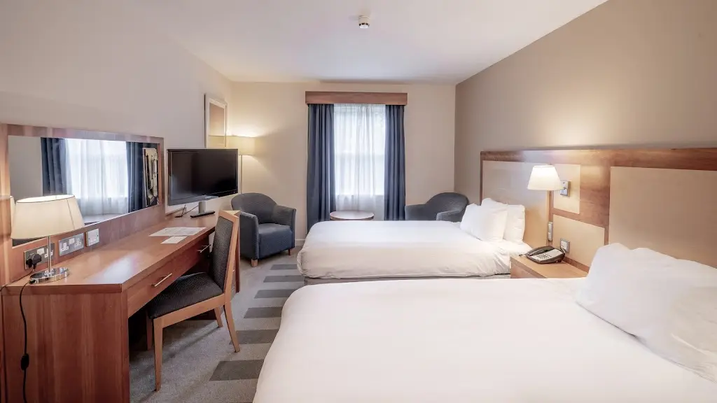 Holiday Inn Bristol Airport, an IHG Hotel_Clutton_slider_image_2