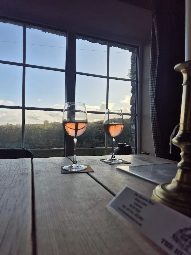 matt bale_The Hunters Rest_Clutton_review