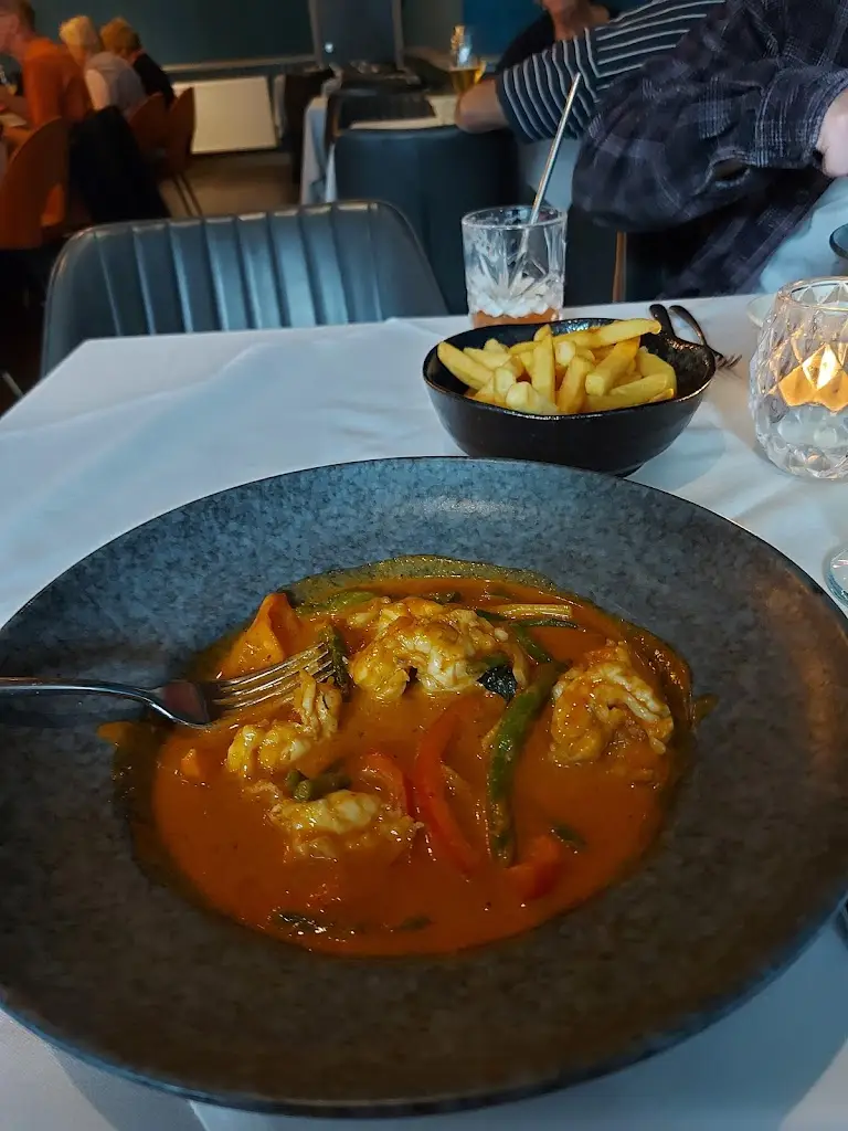 Linda Edge_Gauthama Authentic Thai_Cleobury Mortimer_review