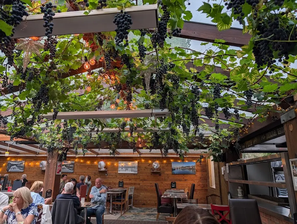 The Mug House Inn & Restaurant_Cleobury Mortimer_slider_image_2