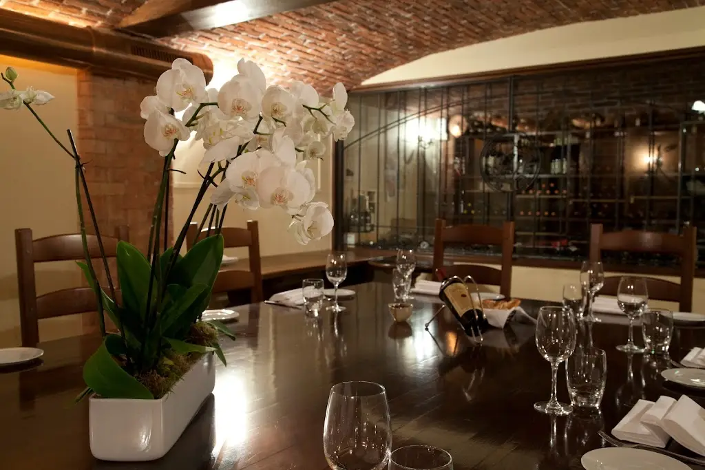 Osteria dell'Angolo restaurant in City of Westminster