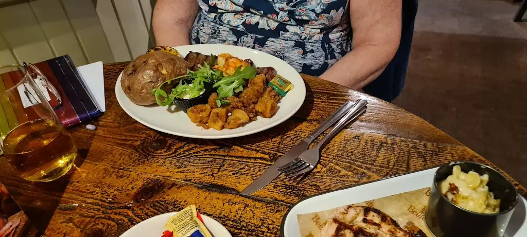 Menu_Crossbush Beefeater_Arundel_image_7