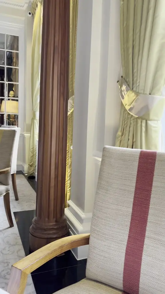 The Goring Dining Room_City of Westminster_slider_image_2