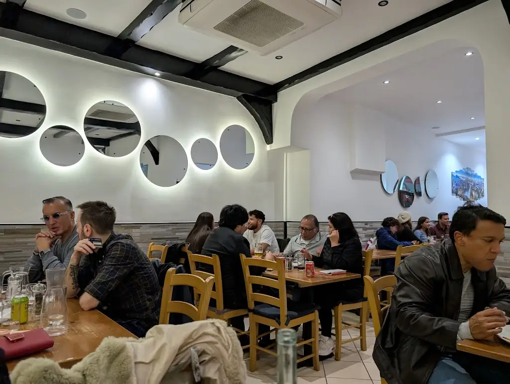 Il Posto_City of Westminster_slider_image_3