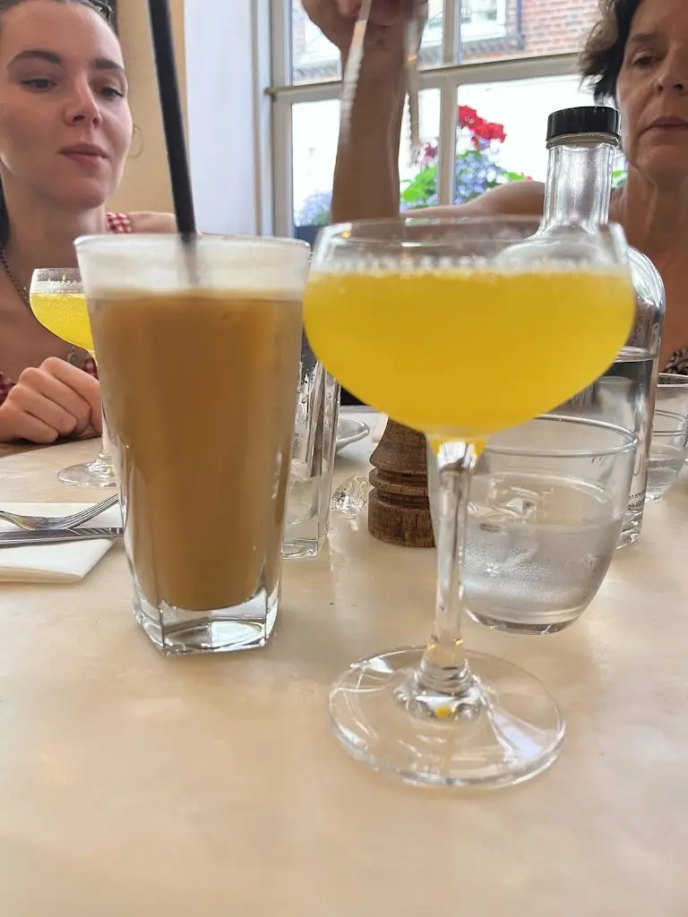 Kyle Tobiasson_Old Queen Street Cafe_City of Westminster_review